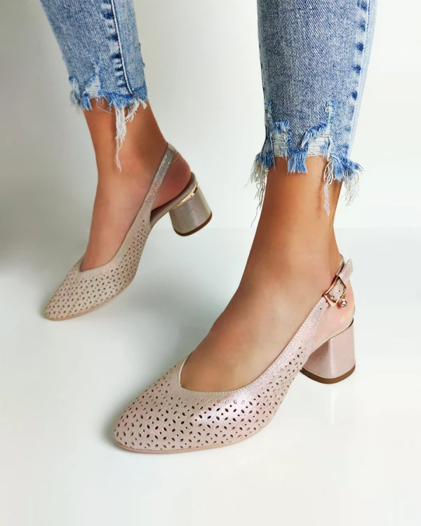 Srebrne sandały damskie nubukowe z brokatem