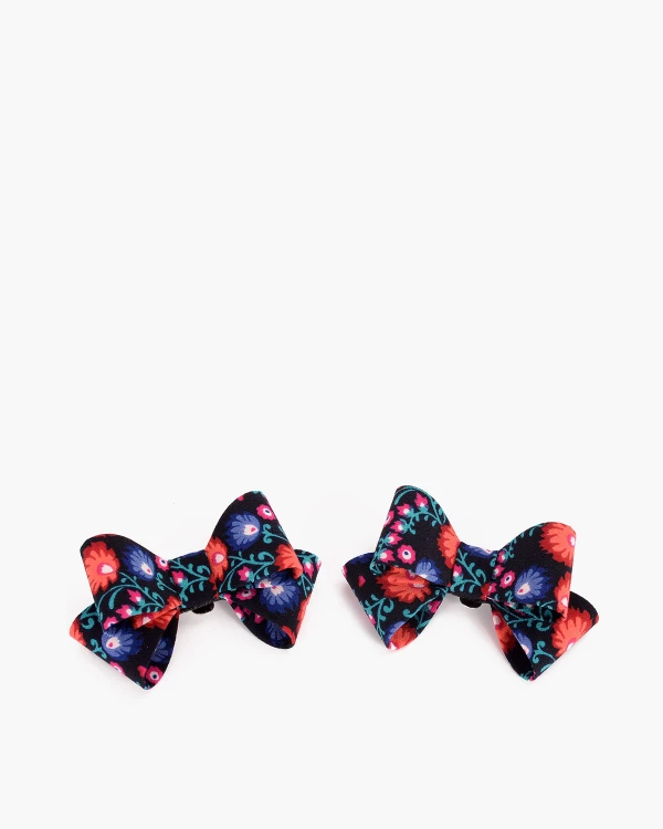 Wielokolorowe kokardki do butów z motywem