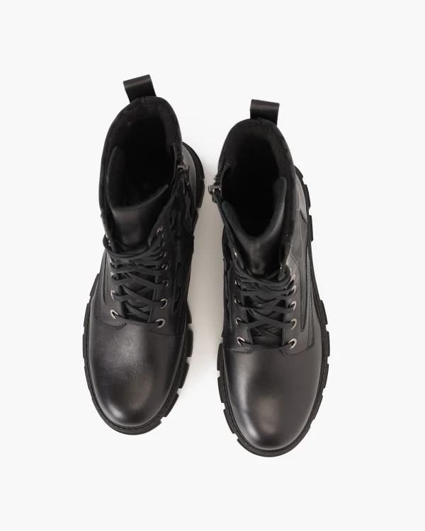 Czarne trzewiki damskie skórzane z motywem moro 3