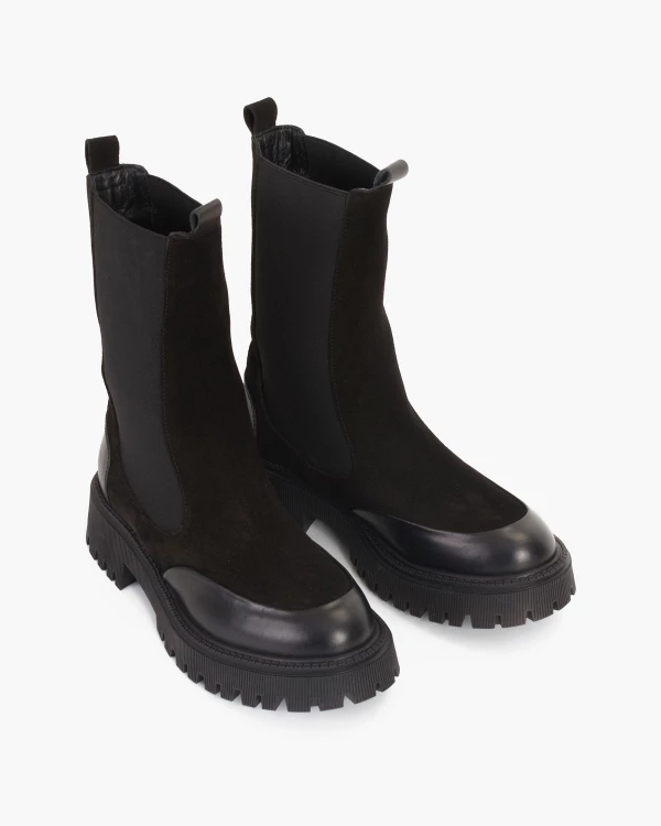 Czarne sztyblety damskie zamszowe 4