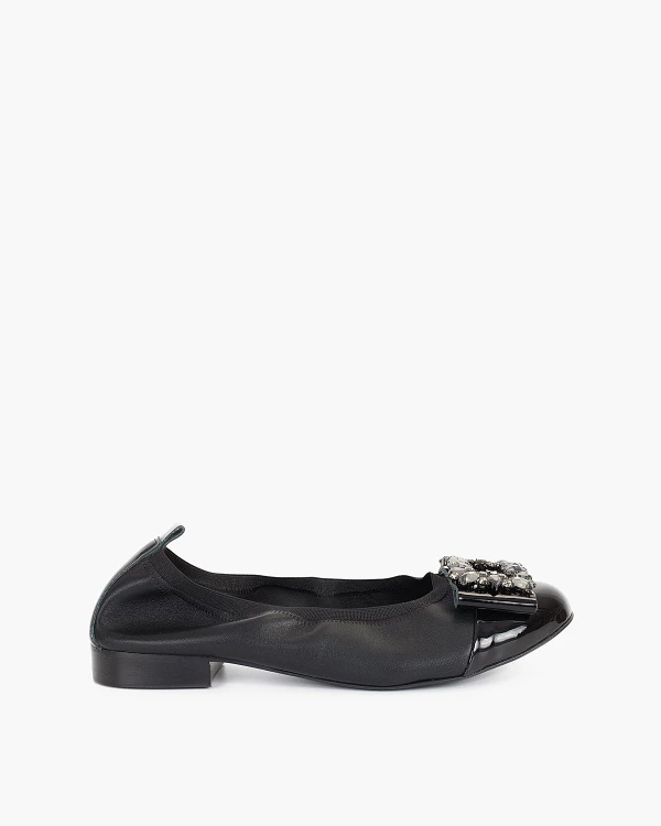 Czarne baleriny skórzane z kamieniami 4