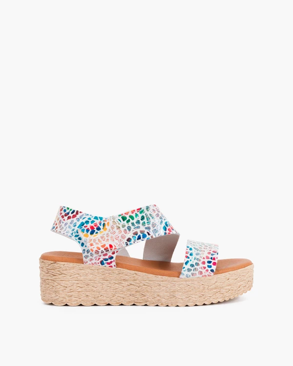 Wielokolorowe sandały damskie nubukowe z motywem 5