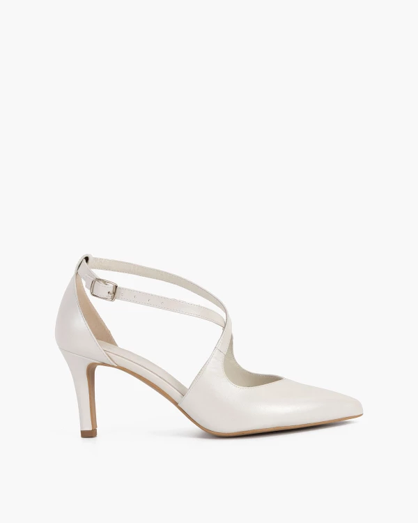 Perłowe czółenka skórzane na szpilce 5