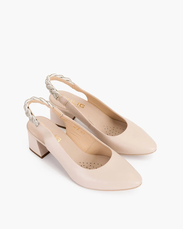 Beżowe sandały damskie skórzane na słupku 2