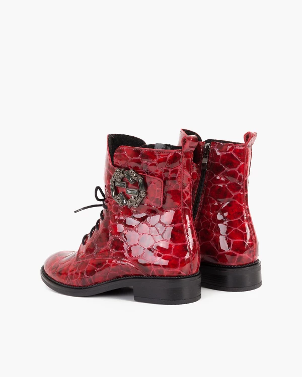 Czerwone trzewiki damskie lakierowane 5