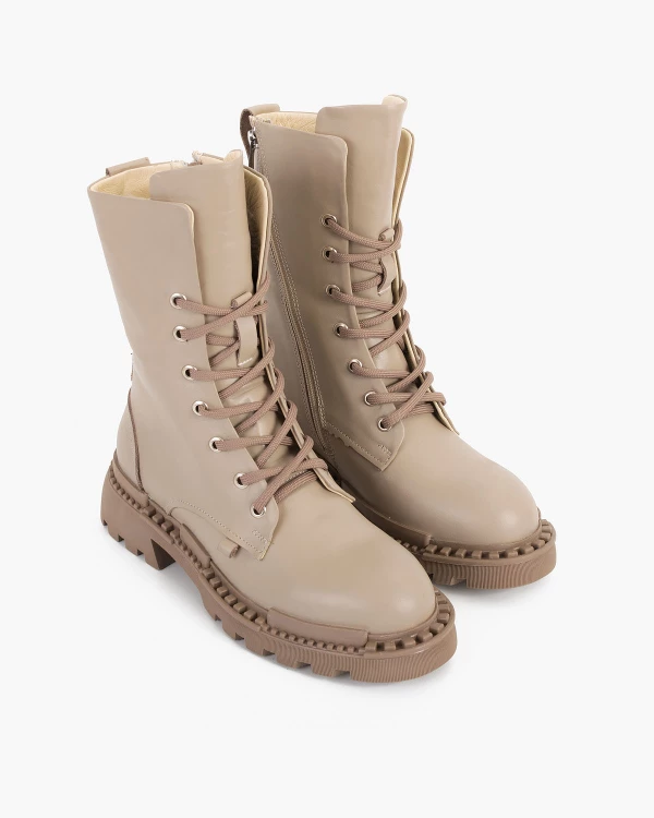 Beżowe trzewiki damskie skórzane 5