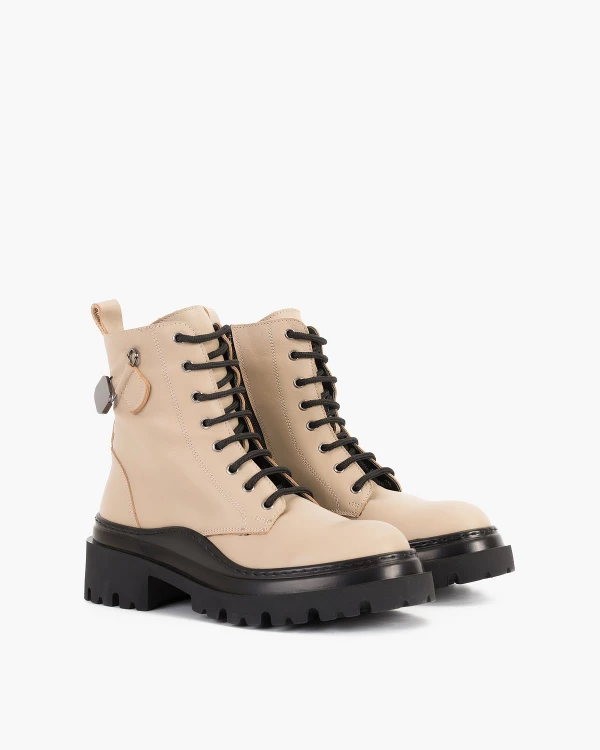 Beżowe trzewiki damskie skórzane 2