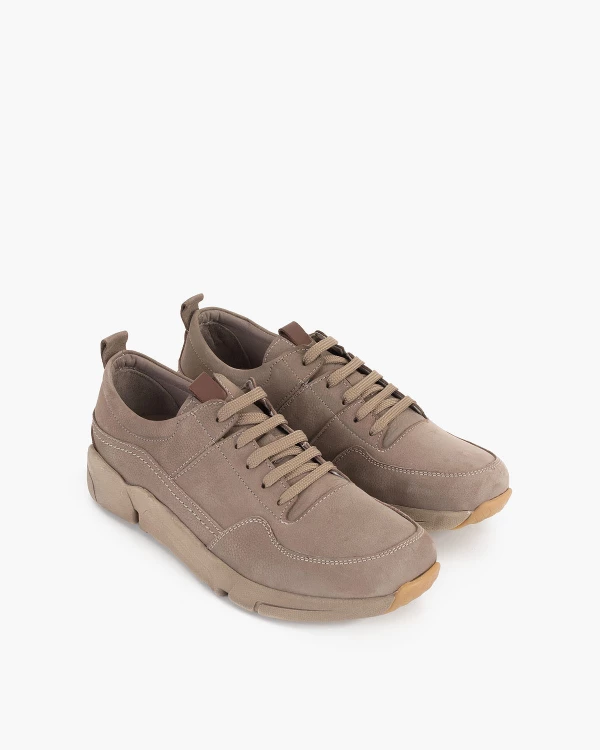 Beżowe półbuty męskie nubukowe