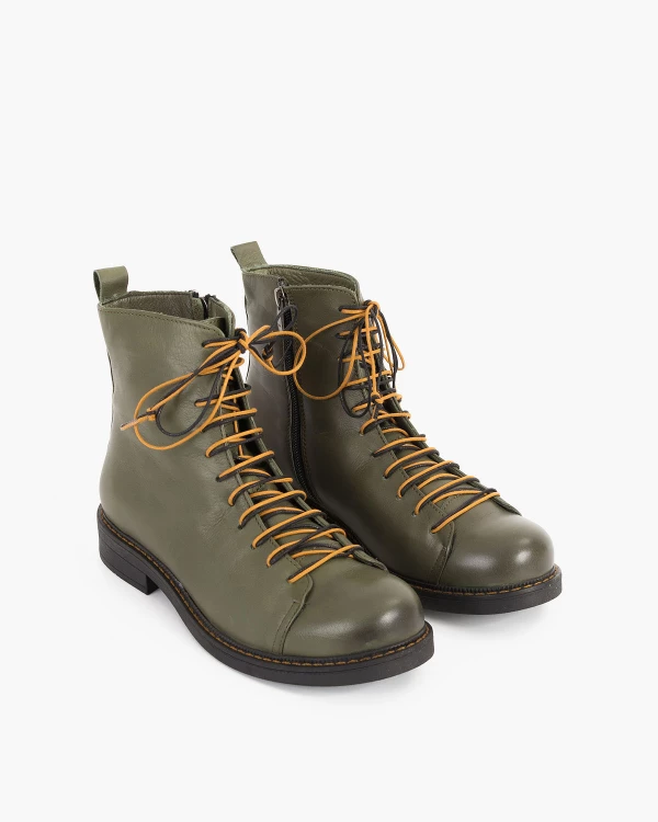 Oliwkowe trzewiki damskie skórzane