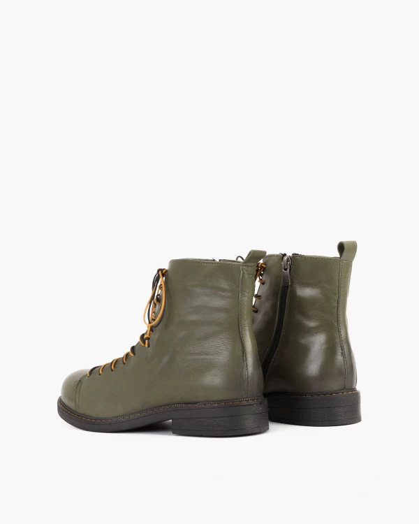 Oliwkowe trzewiki damskie skórzane 4