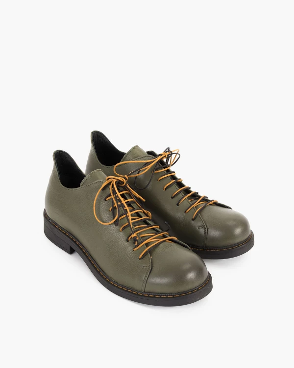 Oliwkowe półbuty damskie skórzane