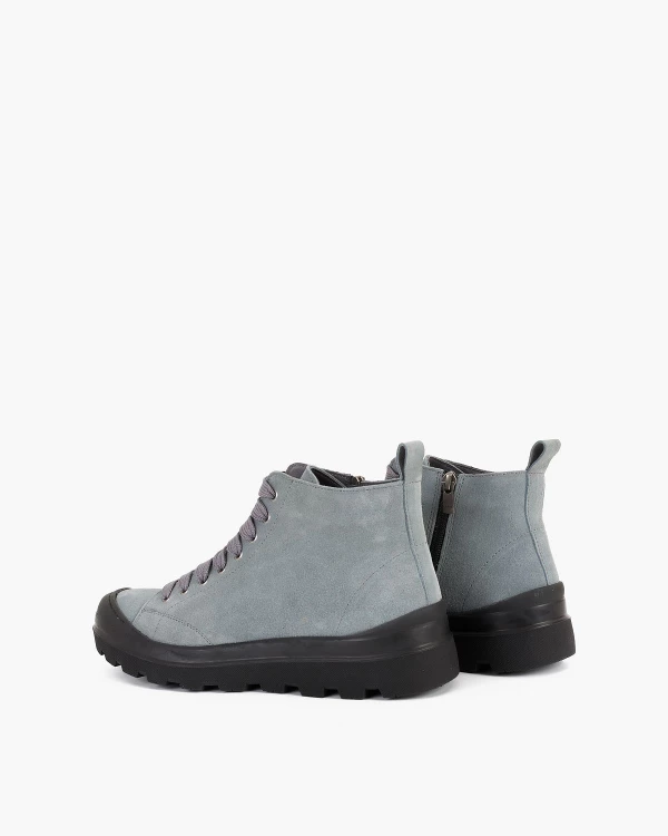 Szare kozaki męskie welurowe 4