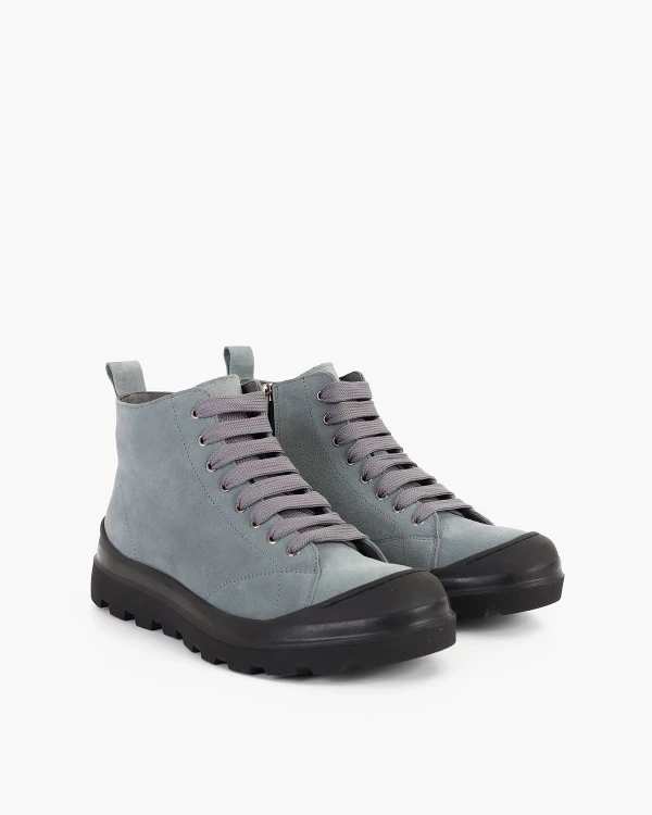 Szare kozaki męskie welurowe 2