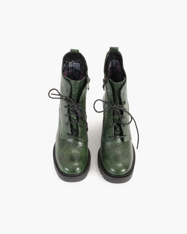 Zielone trzewiki damskie lakierowane na słupku 3