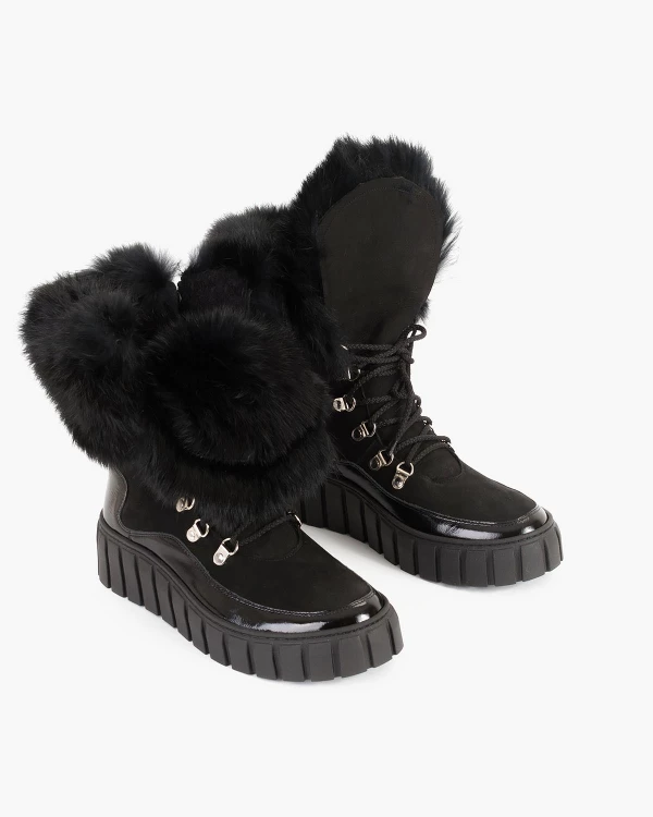 Czarne trzewiki damskie nubukowe z futrem 4