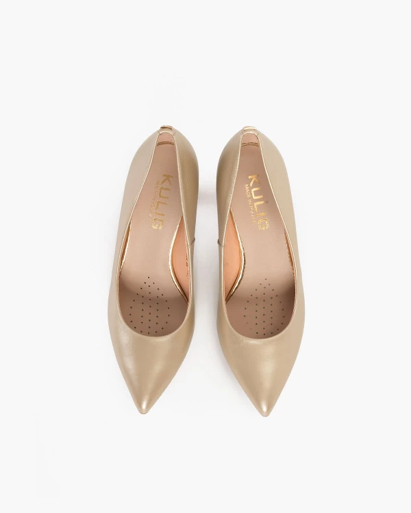 Złote czółenka skórzane na słupku 4