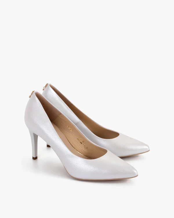 Perłowe czółenka skórzane na szpilce 2