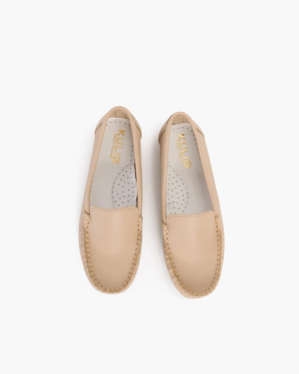 Beżowe mokasyny damskie skórzane 3