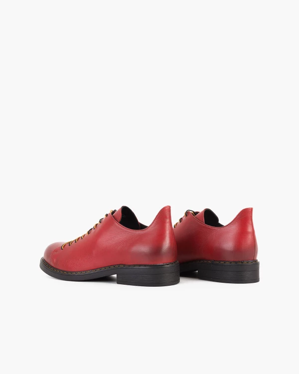 Czerwone półbuty damskie skórzane 4