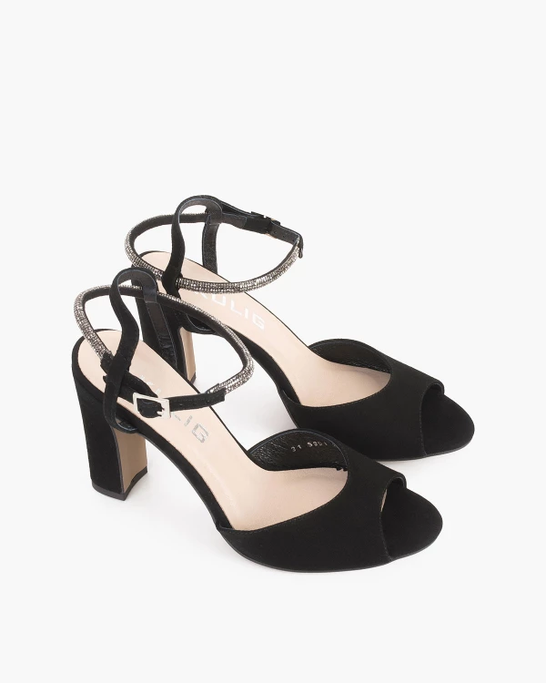 Czarne sandały damskie zamszowe na słupku 4