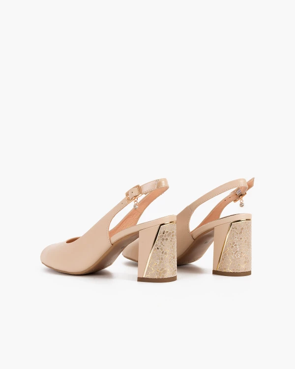 Beżowe sandały damskie skórzane na słupku 4