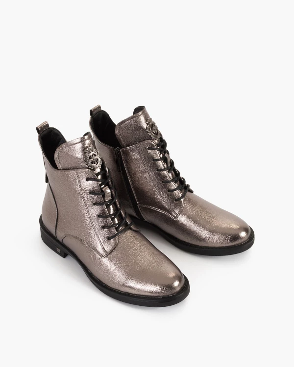 Srebrne trzewiki damskie ze skóry ekologicznej