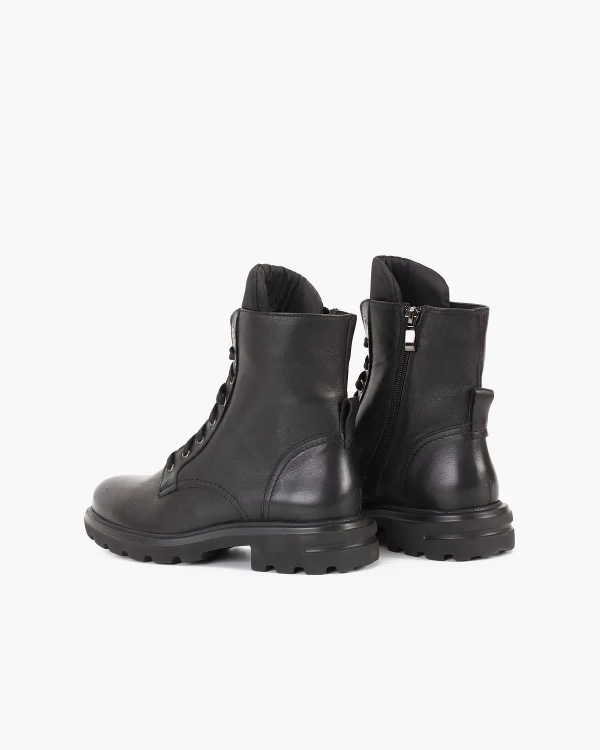 Czarne trzewiki damskie skórzane 4