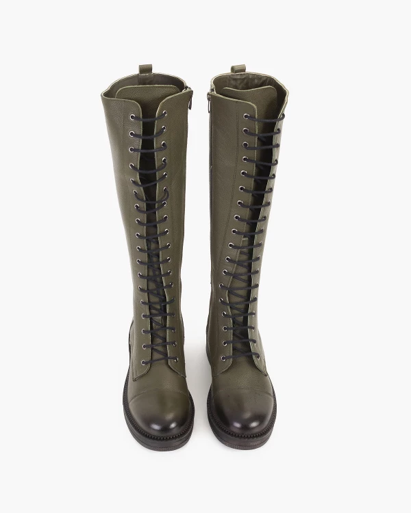 Oliwkowe kozaki damskie skórzane 3