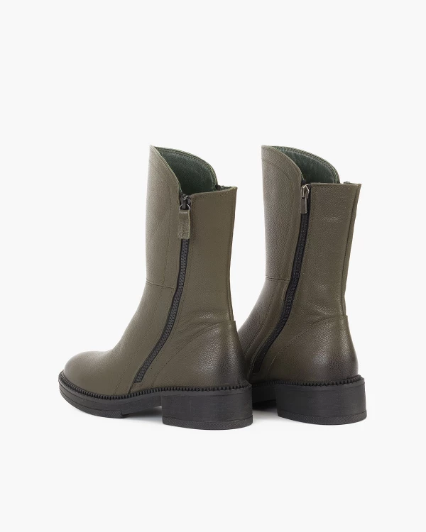 Oliwkowe botki skórzane 4