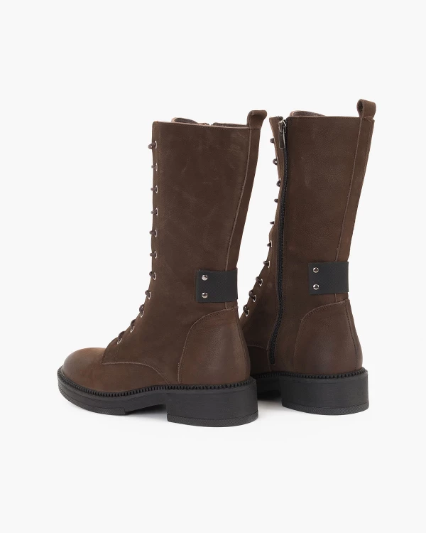 Ciemnobrązowe trzewiki damskie nubukowe 4