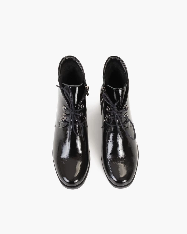 Czarne trzewiki damskie lakierowane na klocku 3