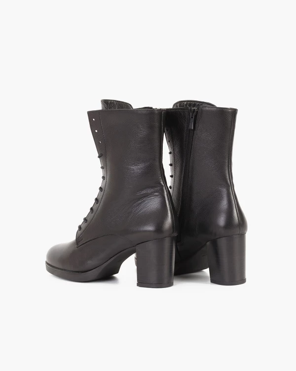 Czarne trzewiki damskie skórzane na słupku 4