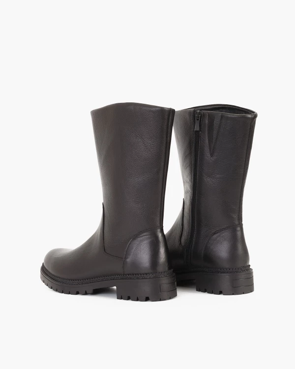 Czarne botki skórzane 4