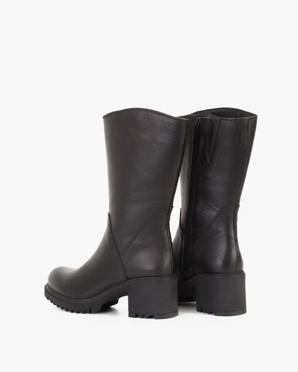 Czarne botki damskie skórzane 4