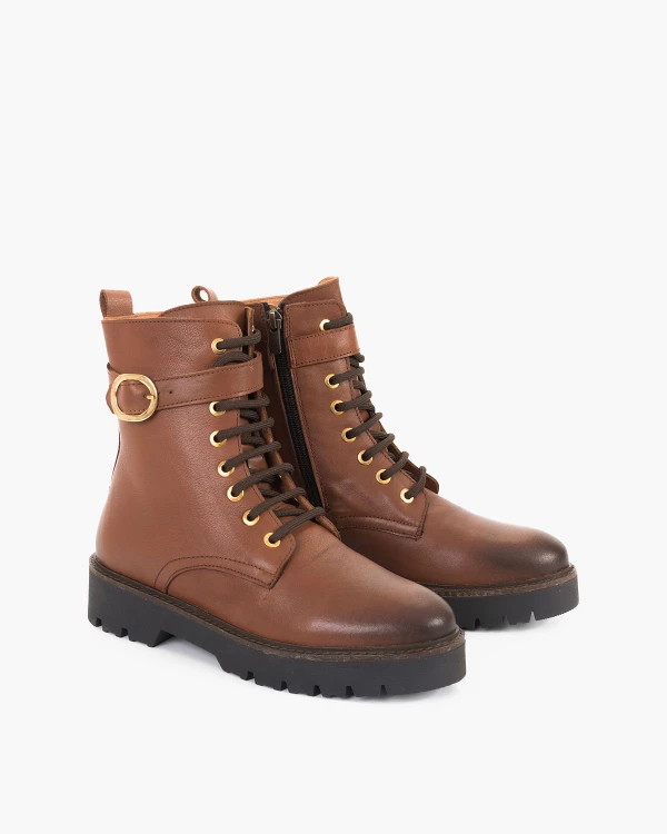 Brązowe trzewiki damskie skórzane ze sprzączką 2