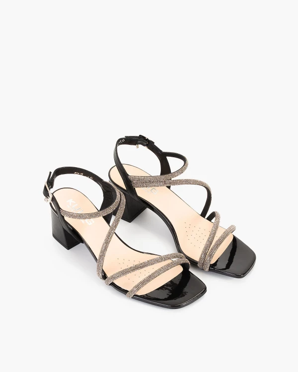 Czarne sandały damskie skórzane z cyrkoniami na klocku