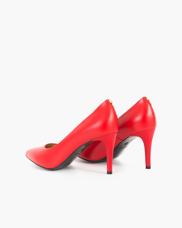 Czerwone czółenka skórzane na szpilce 6