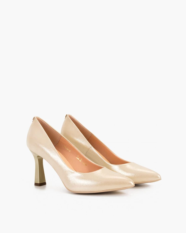 Złote czółenka nubukowe na szpilce 2