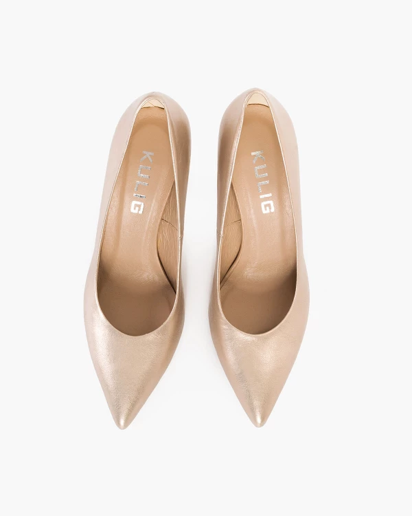 Złote czółenka skórzane na szpilce 4