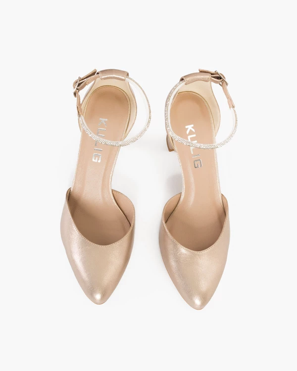 Złote sandały damskie skórzane na słupku 3