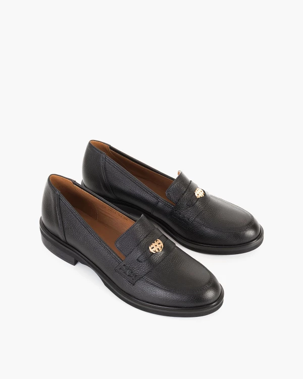 Czarne mokasyny damskie ze skóry licowej