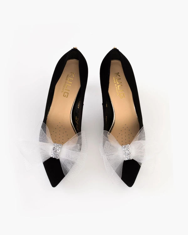 Białe kokardy do butów z ćwiekami 3