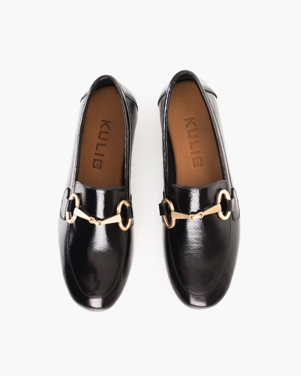 Czarne mokasyny damskie lakierowane z klamrą 3