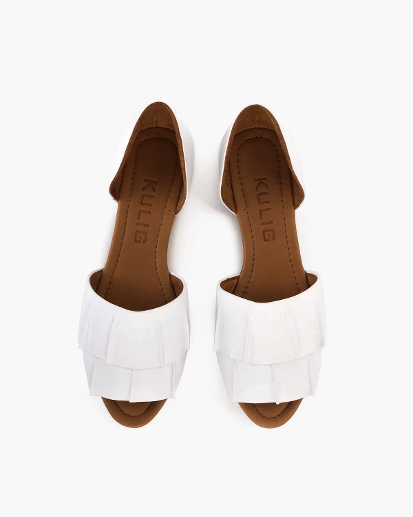 Białe sandały damskie skórzane na płaskim obcasie 3