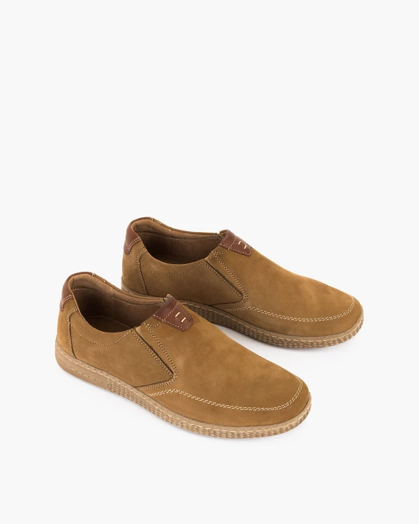 Jasnobrązowe półbuty męskie nubukowe