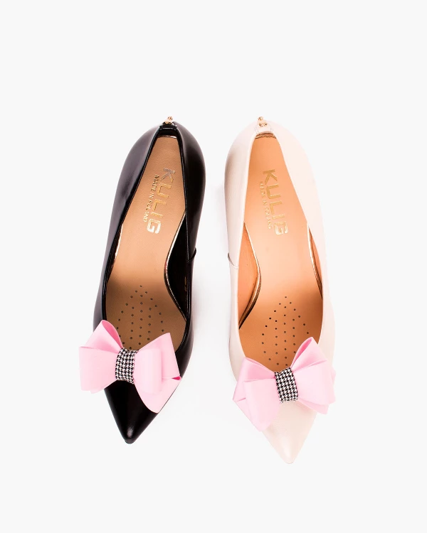 Pudrowe kokardki do butów 3