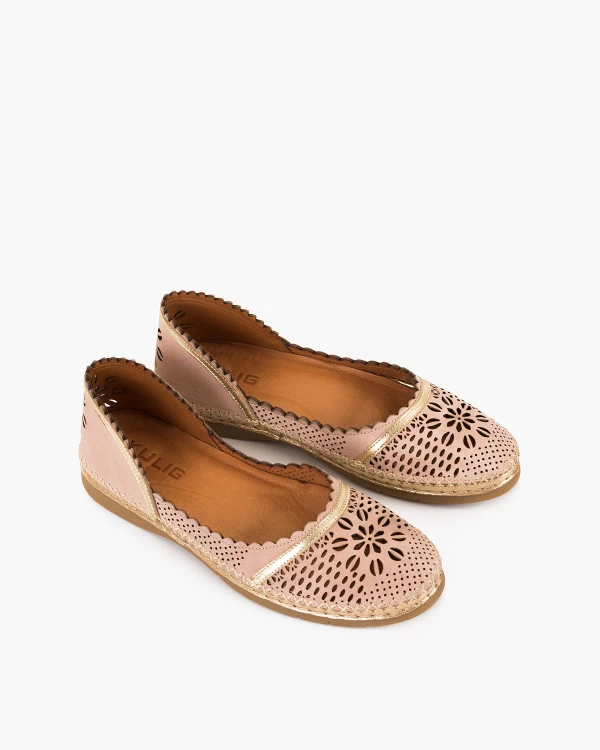 Beżowe baleriny damskie ażurowe ze skóry naturalnej