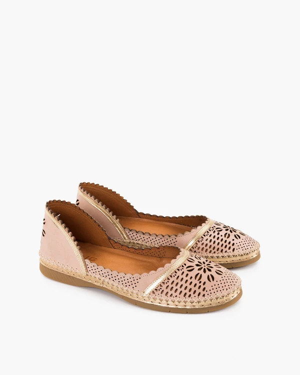 Beżowe baleriny damskie ażurowe ze skóry naturalnej 2