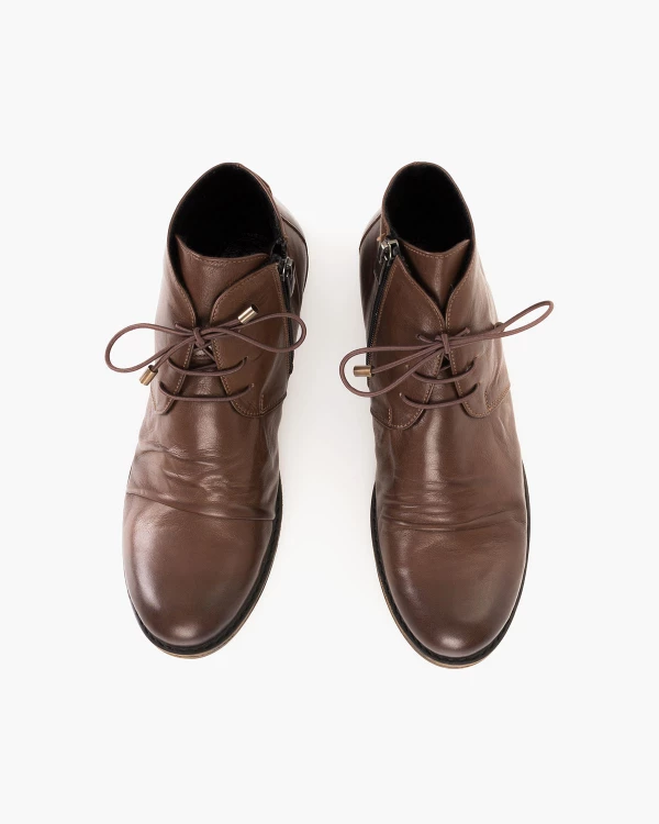 Brązowe trzewiki damskie skórzane na niskim obcasie 3