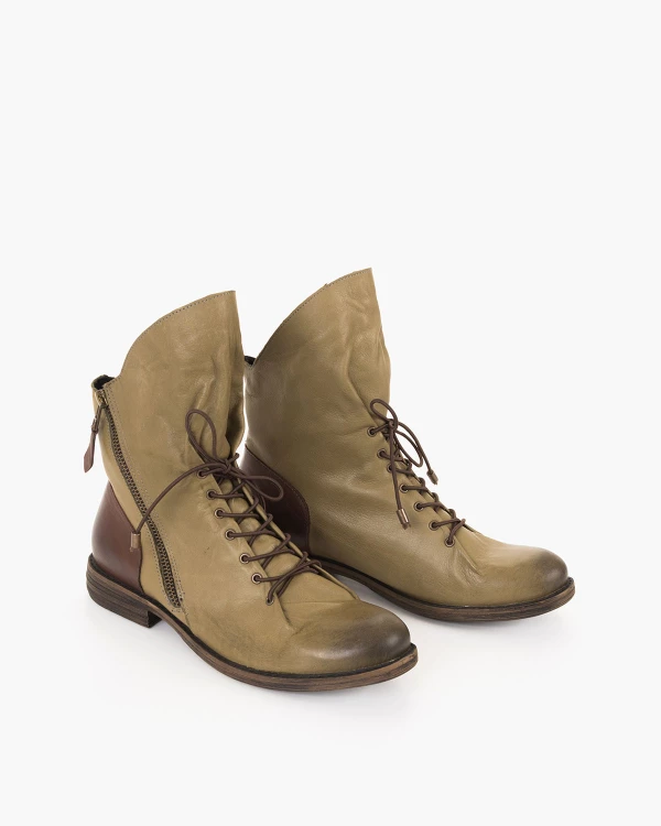 Oliwkowe trzewiki damskie skórzane na niskim obcasie 2